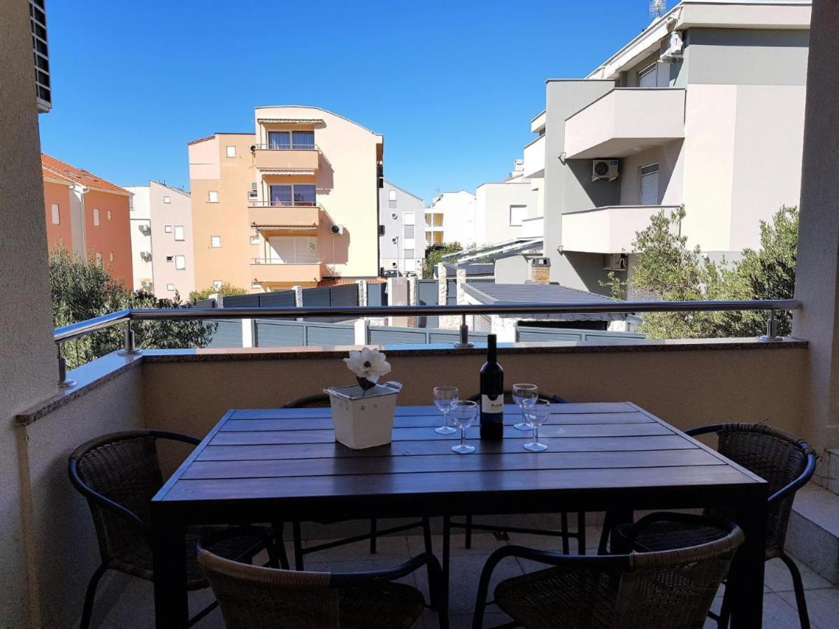 נובליה Premium Apartments Adore מראה חיצוני תמונה
