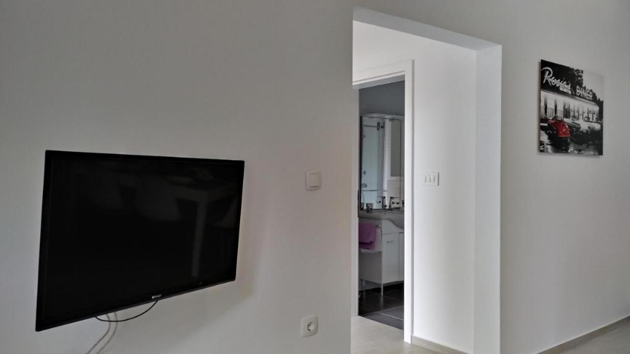 נובליה Premium Apartments Adore מראה חיצוני תמונה