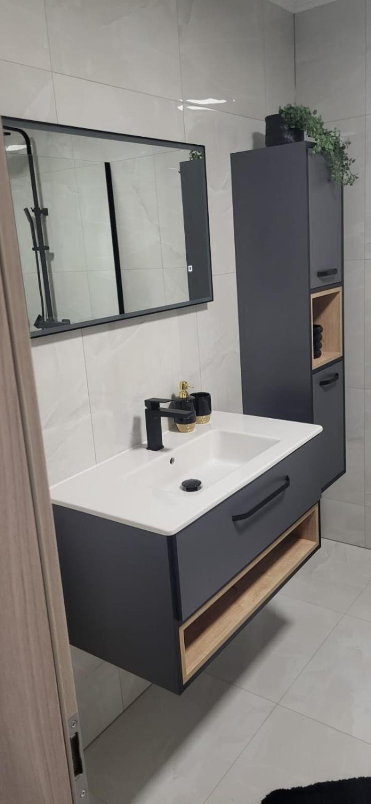 נובליה Premium Apartments Adore מראה חיצוני תמונה