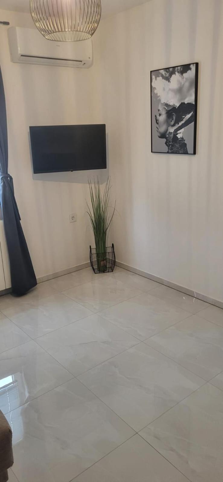נובליה Premium Apartments Adore מראה חיצוני תמונה